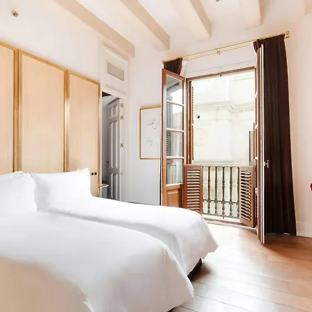 Do Placa Reial Gothic Quarter, Sonder By Marriott Bonvoy