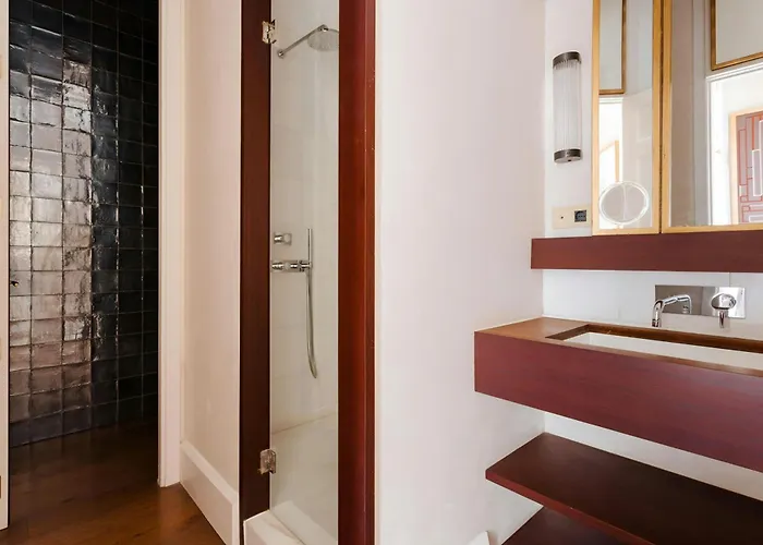 Do Placa Reial Gothic Quarter, Sonder By Marriott Bonvoy 5*