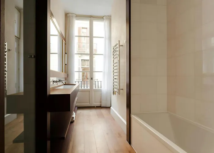 酒店 Do Placa Reial Gothic Quarter, Sonder By Marriott Bonvoy 5*