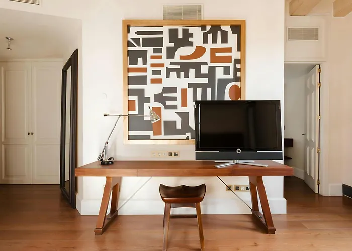 酒店 Do Placa Reial Gothic Quarter, Sonder By Marriott Bonvoy 巴塞罗那