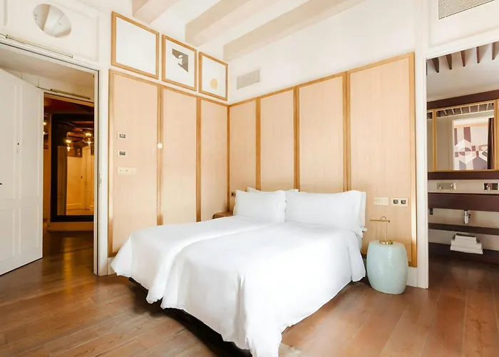 Do Placa Reial Gothic Quarter, Sonder By Marriott Bonvoy 巴塞罗那