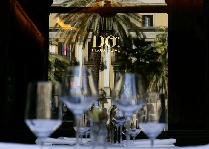 Do Placa Reial Gothic Quarter, Sonder By Marriott Bonvoy 5*