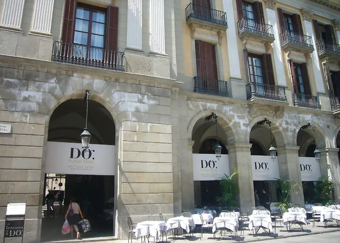 酒店 Do Placa Reial Gothic Quarter, Sonder By Marriott Bonvoy 巴塞罗那