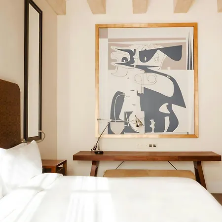 Do Placa Reial Gothic Quarter, Sonder By Marriott Bonvoy Hotel 5*