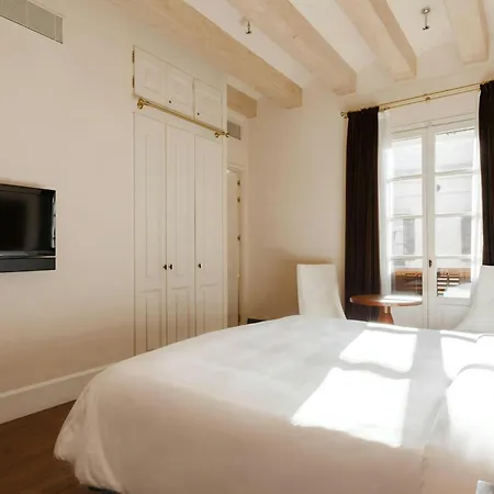 Do Placa Reial Gothic Quarter, Sonder By Marriott Bonvoy Barcelona